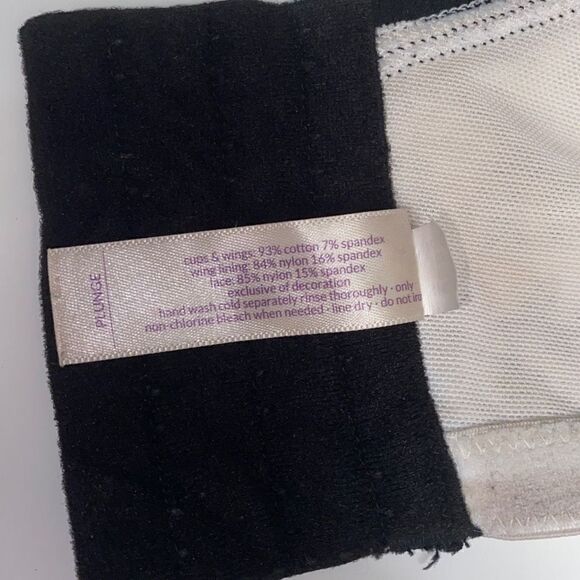 Cacique black & white floral smooth w/lace RN 118641 Sz 44G - Picture 6 of 7